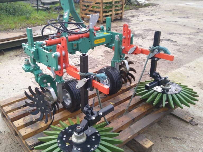612303 SB-2 rotary hoeing machine