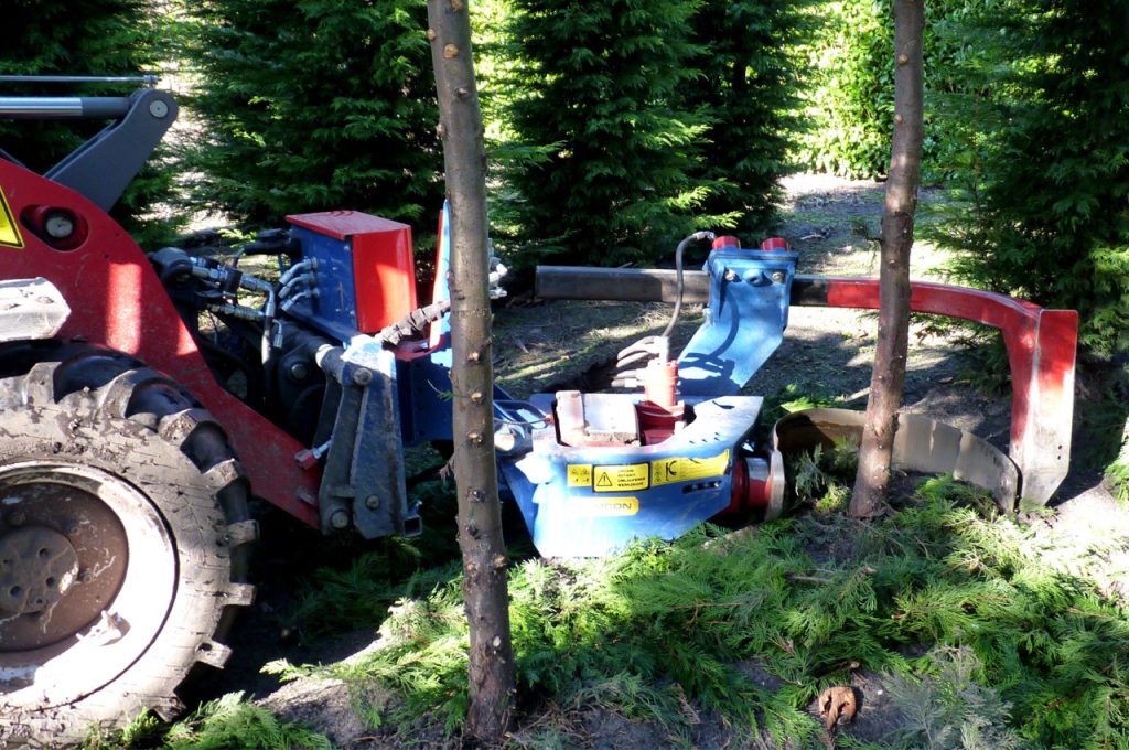 Pazzaglia rootballing mounting-unit - Damcon tree nursery equipment