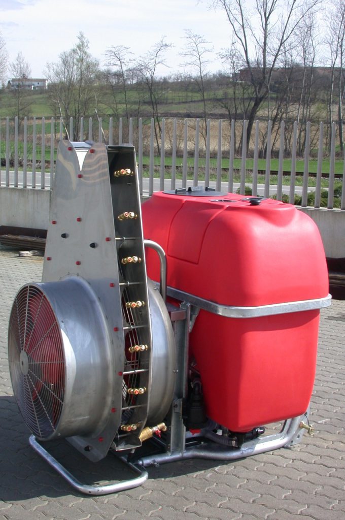 Dragone K1 or K2 cross stream sprayer - Damcon tree nursery equipment