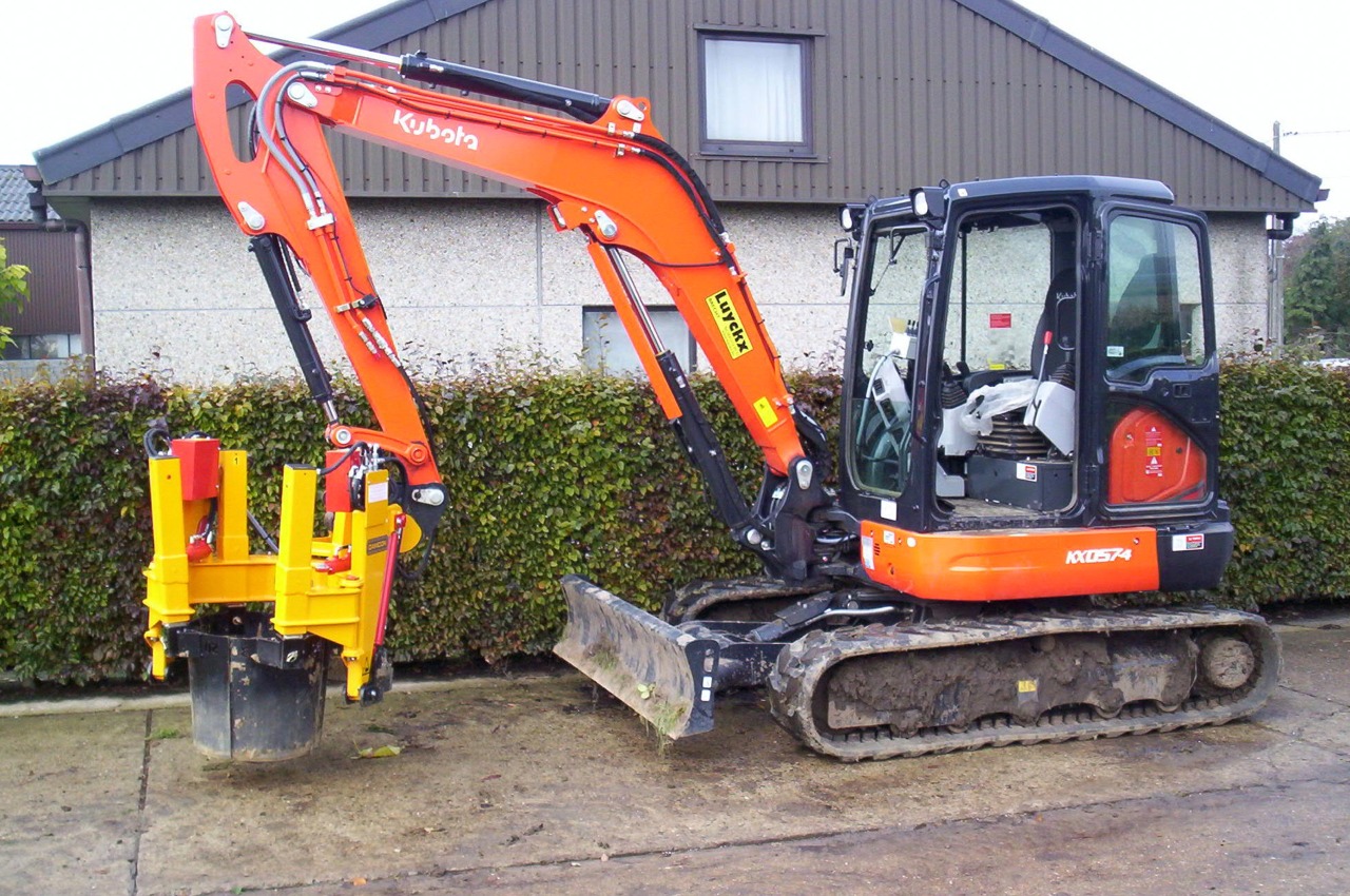 Tree spade excavator mounted - Damcon tree nursery equipment