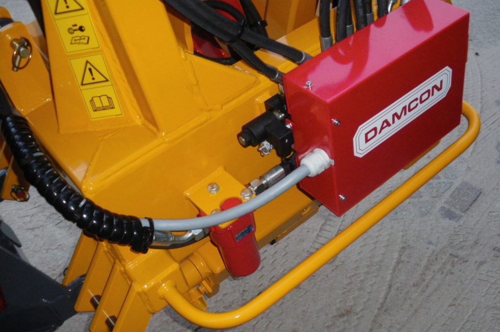 Damcon Select series tree lifting machines - Damcon tree nursery equipment