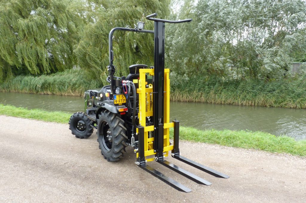 3rd fork for rootball transport