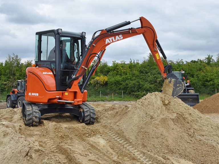 Atlas excavator AC 40UB