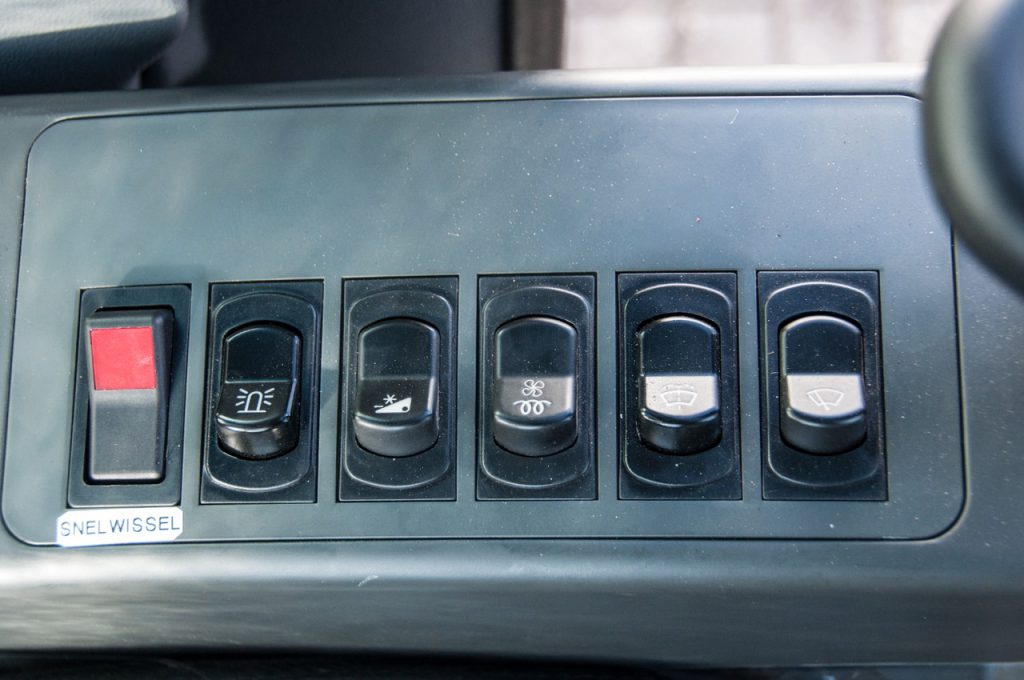 Instrument controls - Atlas mini excavator AC 20F