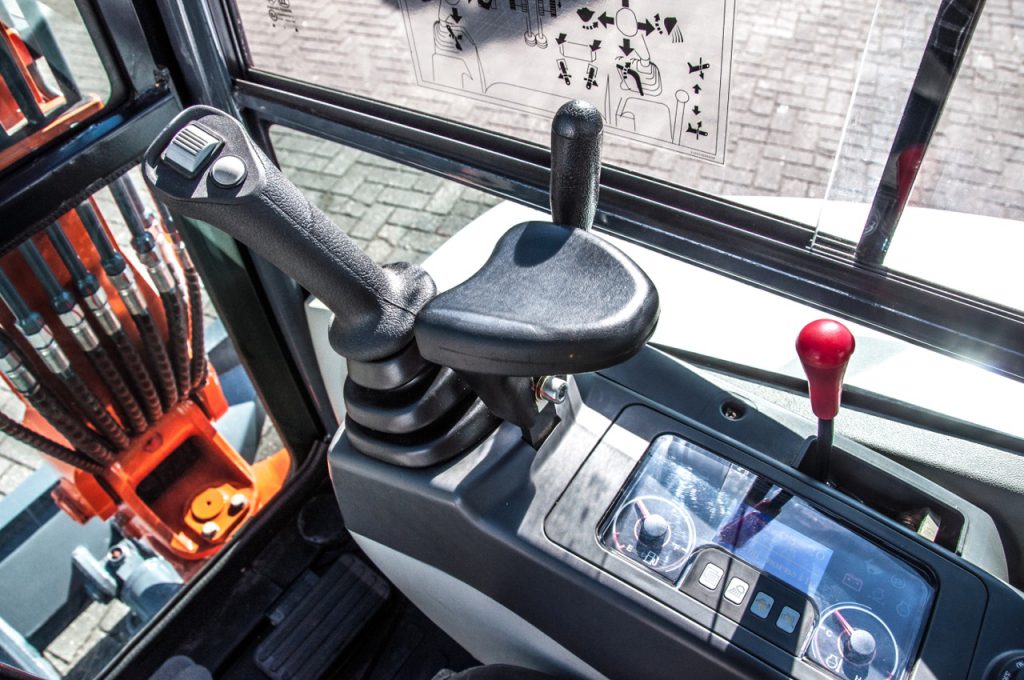 Atlas mini excavator AC 25UF