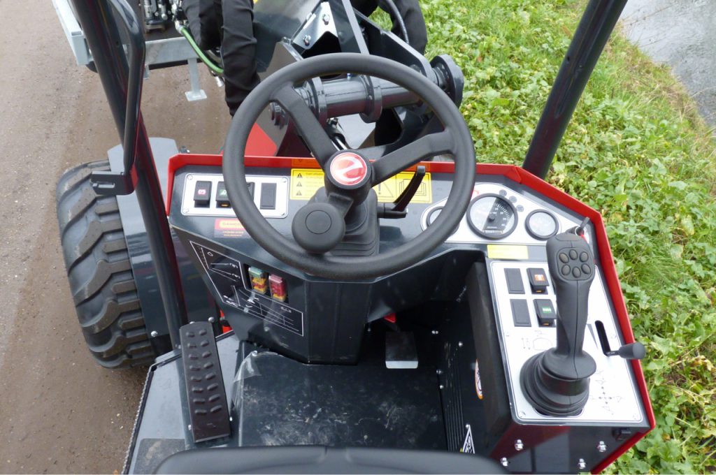 control - Norcar A7240 articulated loader