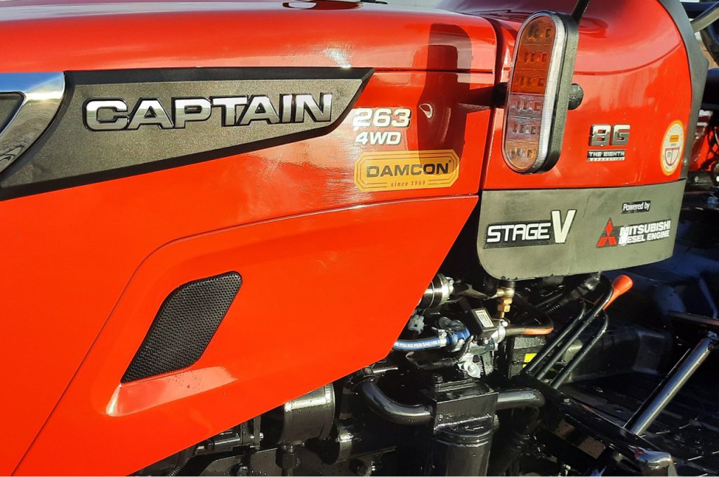 Captain 263 4-WD tractor