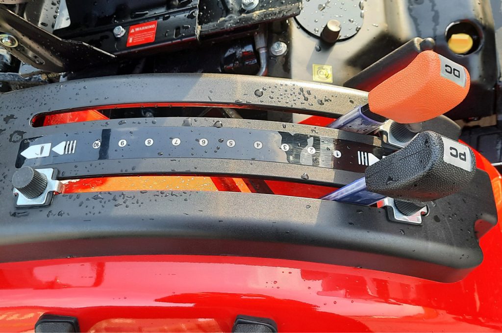 Captain 263 4-WD tractor