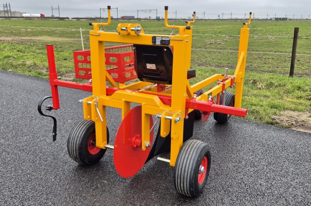 Coulter disc at the front