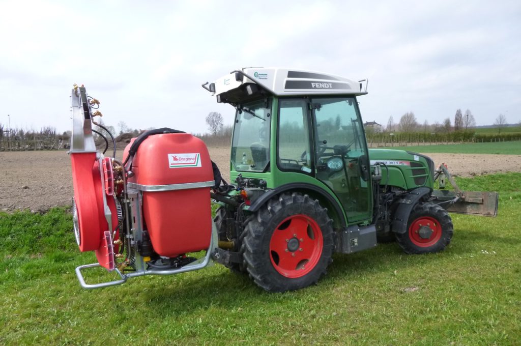 Dragone TAV 400 liter cross stream sprayer