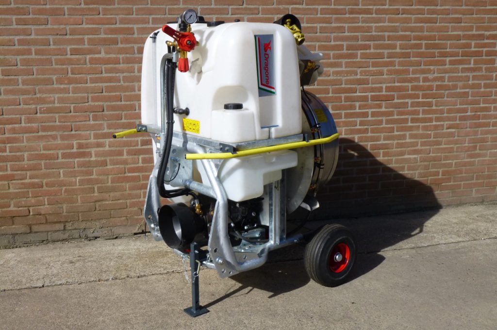 Dragone weed sprayer with wheel set and branch protection