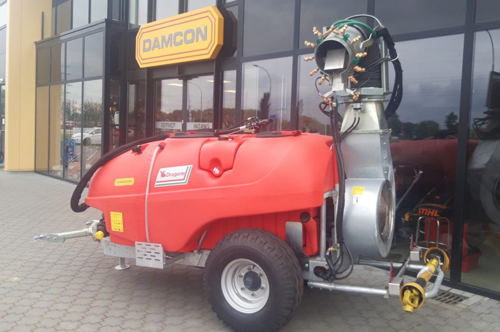 Dragone AZ2 2000 liter blower sprayer
