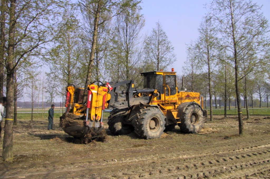 KLR-1800 2M tree transplanter