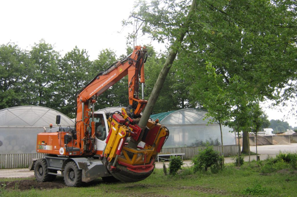 KLR-2000 2M tree transplanter