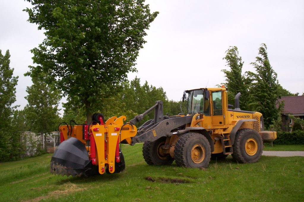 KLR-2500 2M tree transplanter