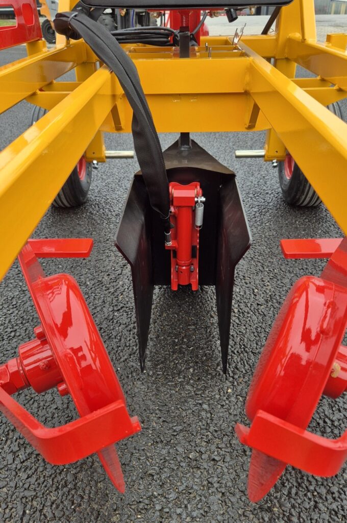 Marker for plant spacing, GPS