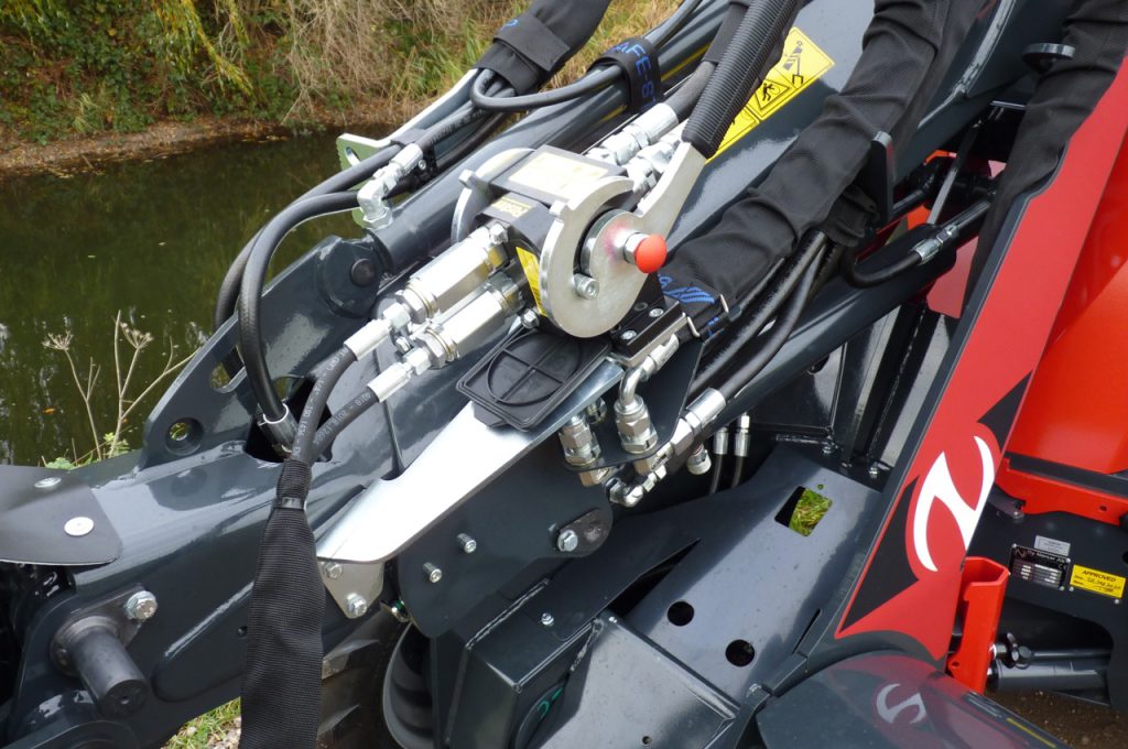 MultiFaster quick release system - Norcar A6226 articulated loader