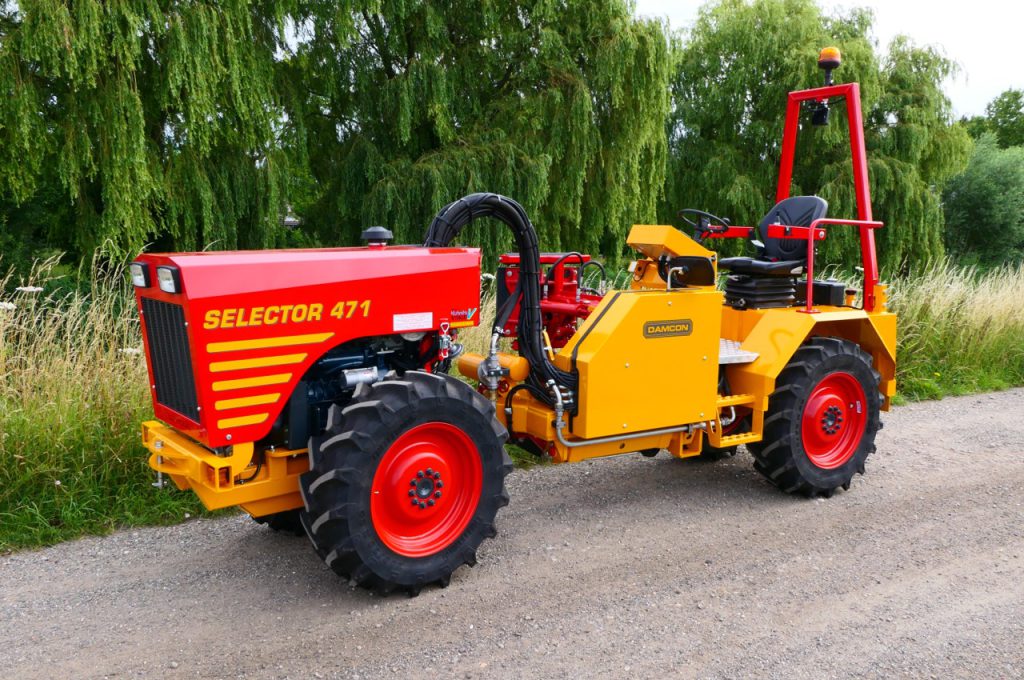 Selector-471 tree lifting machine