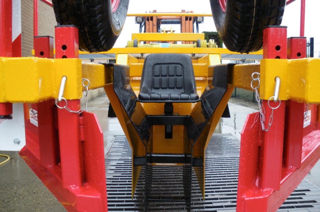 Insert tray, with or without seat for the PL-40 plant machine