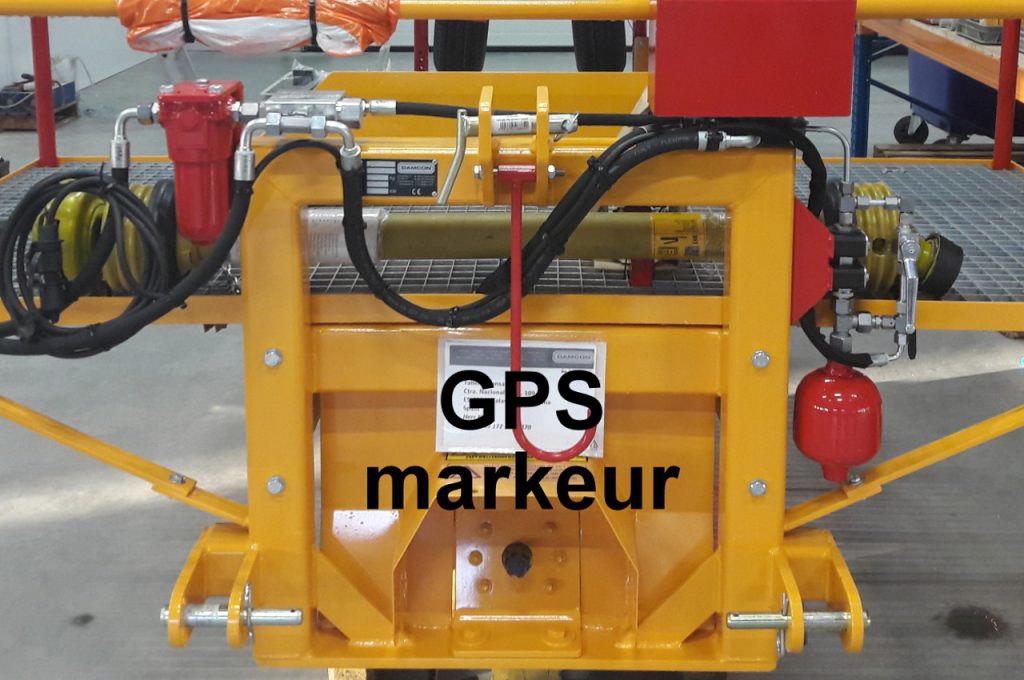 Marker for plant distance on GPS for the PL-40 plant machine