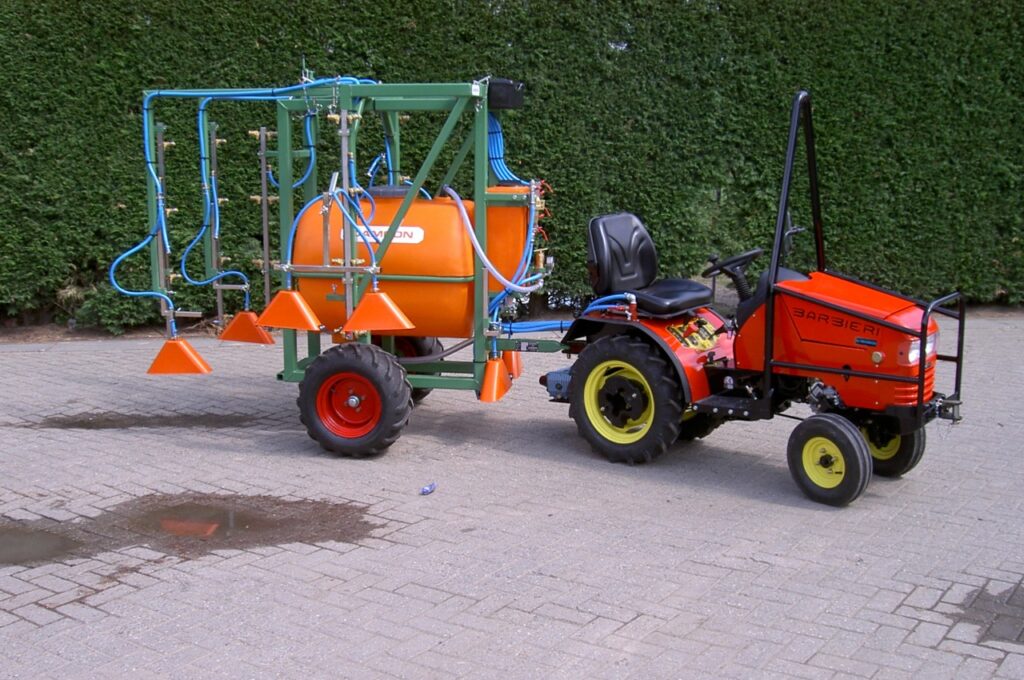 Row sprayer for weed control