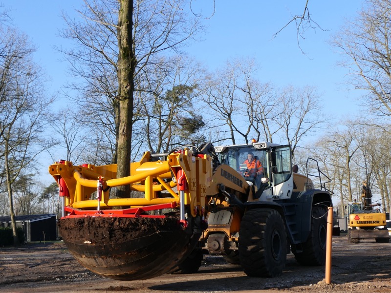 Big, bigger, biggest! The Damcon KLR-3000 2M