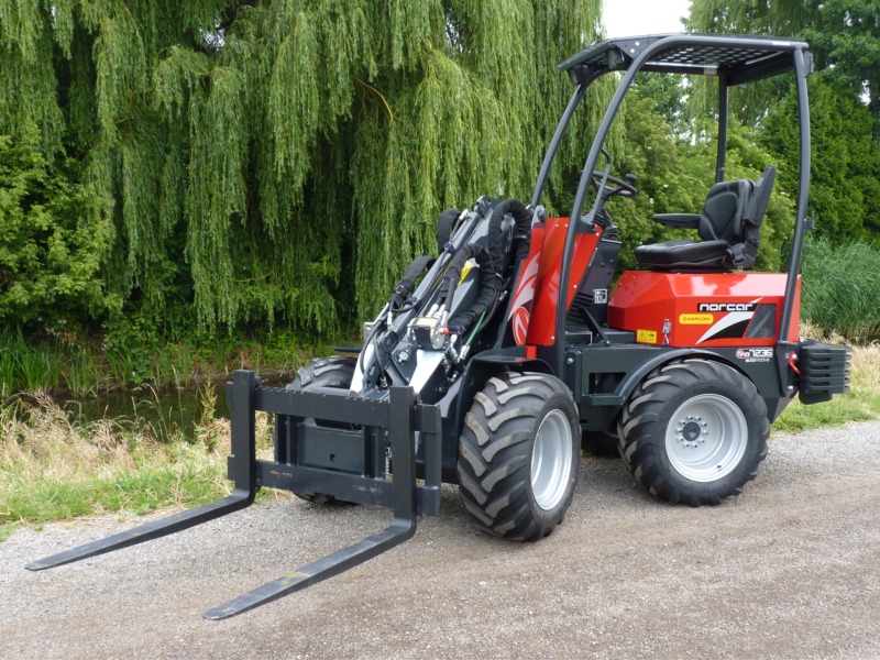 Norcar A7236 articulated loader