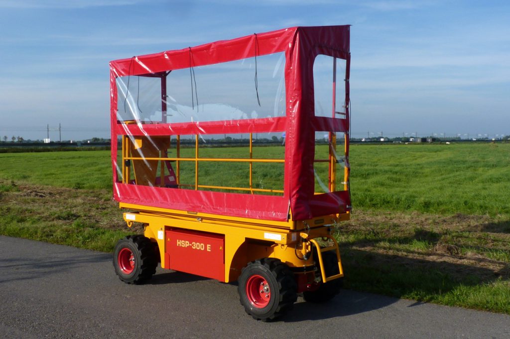 Canopy on adjustable platform - Pruning platform option