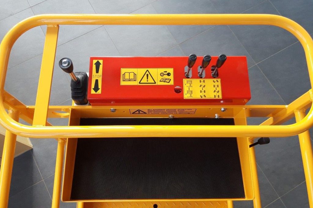 Operation of a diesel pruning platform
