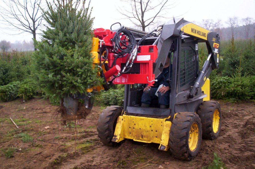 KLR-300M ST on New Holland LS 160