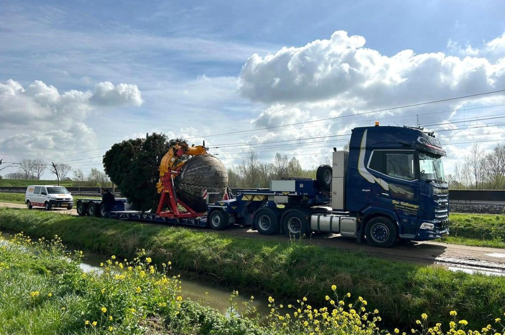 Tilting frame for KLR 3000 2M