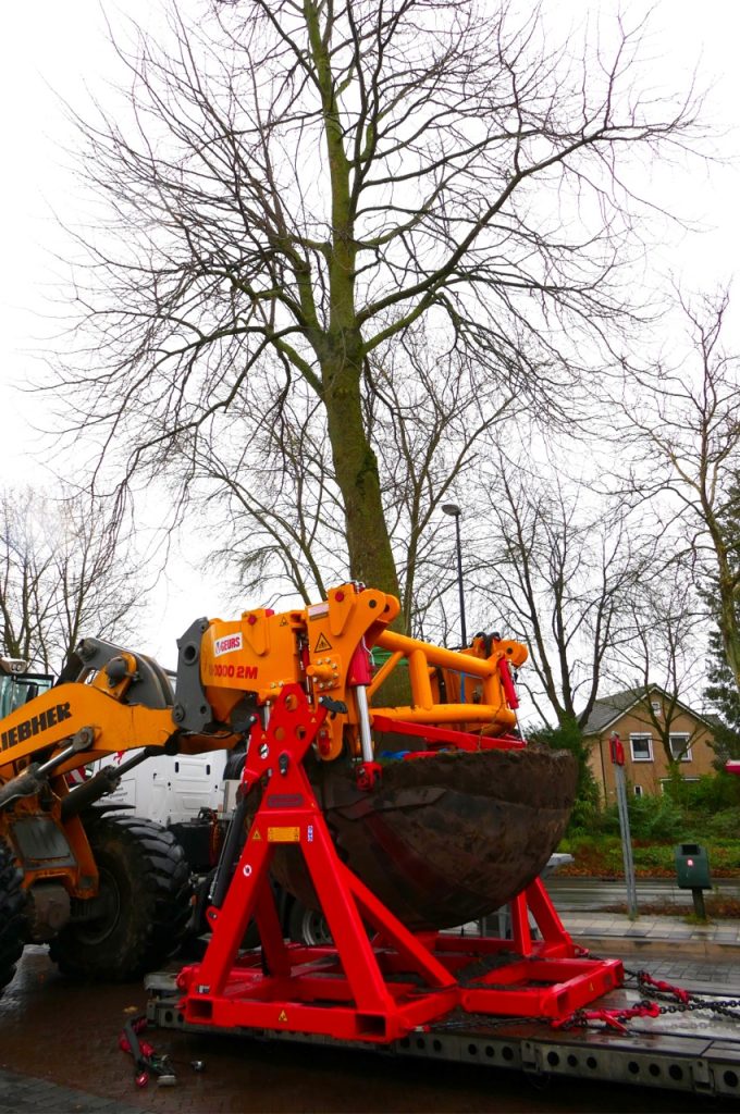 Tilting frame for KLR 3000 2M