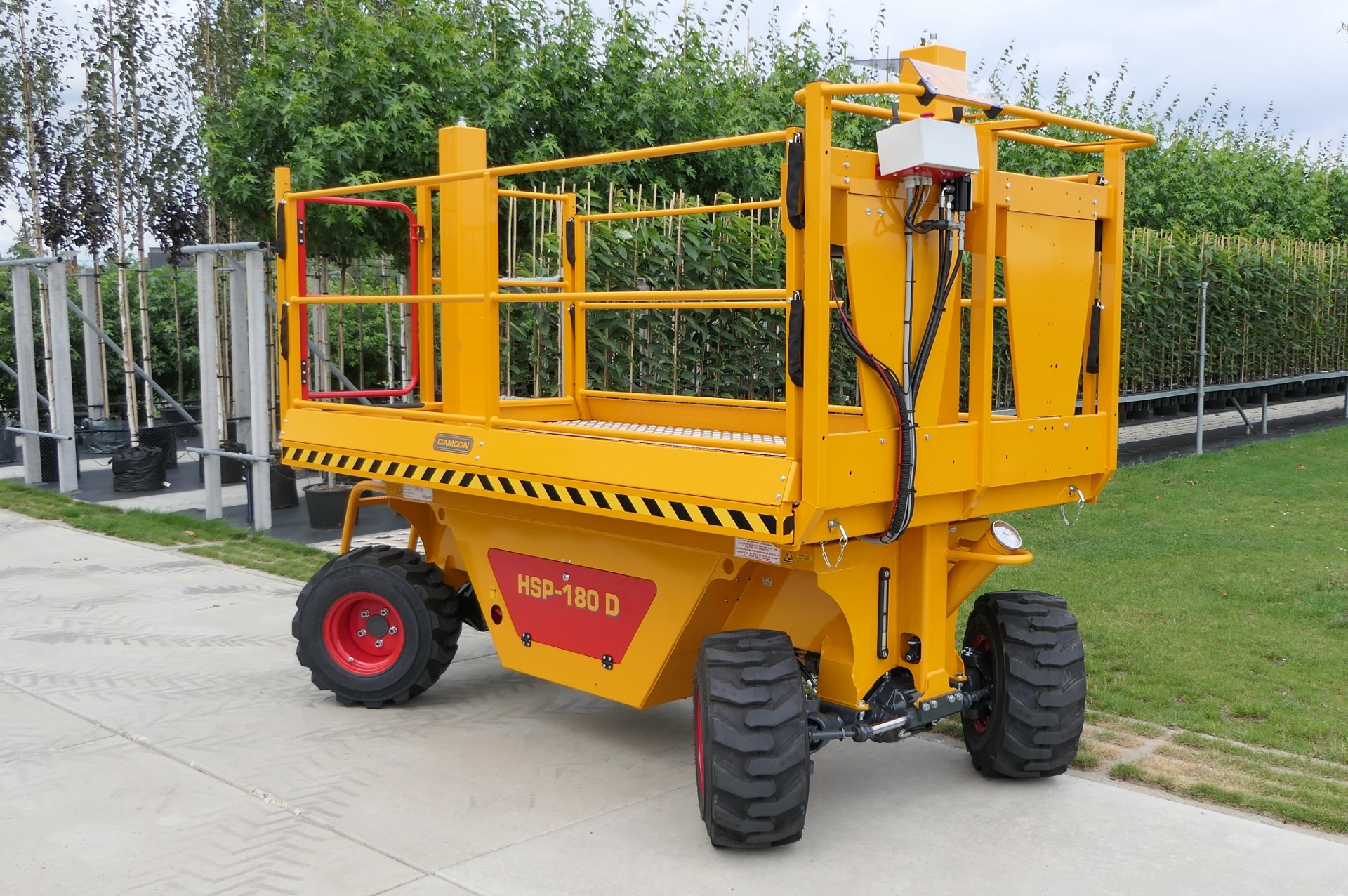 Damcon pruning platform for fruit cultivation: Wide, wider, widest ...